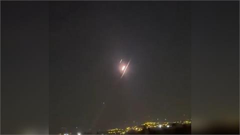 快新聞/黎巴嫩也攻擊了!朝以色列北部發射飛彈 國防軍震撼表態