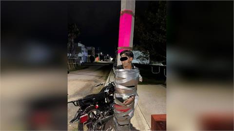快新聞／真人版蝙蝠俠「私刑正義」　夜襲5偷車賊捆電線桿示眾