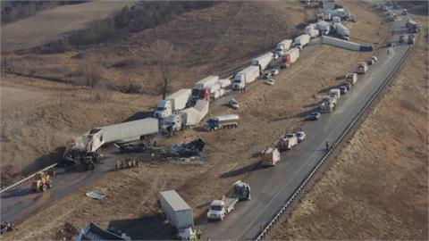 凍雨釀禍　威斯康辛州公路約40車連環撞 