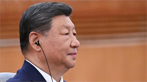 習近平慘被愛女「小便在腿上」變臉了！震撼畫面流出「中國全刪光光」