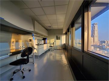瑞寶攜手高醫　斥資1億蓋南台灣最大細胞治療實驗室