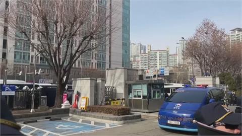續押？尹錫悅羈押庭今召開　近7千支持者肉身擋車隊