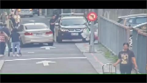 為債務街頭大逃殺! 兩派人馬7人路上追砍警圍捕