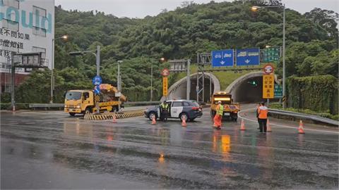 凱米颱風來襲！蘇花路廊今封閉禁止進入　貨運司機不知情「無奈卡路邊」