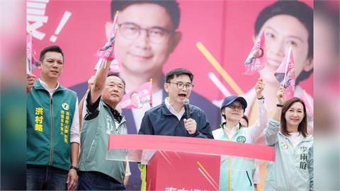 快新聞／現場人潮爆滿！賴瑞隆喊「接棒陳其邁」　力拚大寮產業升級