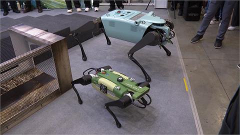 機器人時代！經濟部技術司推國產技術　秀AI仿生手、機器狗救災
