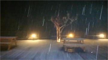 快新聞／睽違三年！ 太平山莊晚間9點終於看見第一場瑞雪