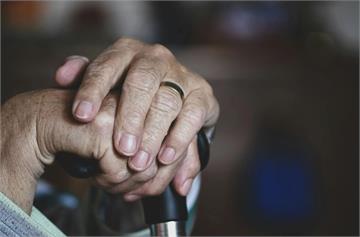 長照除夕至初五不打烊  家有失能、重症者注意！須2/5前提申請