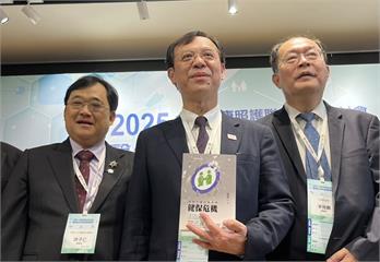 急診免躺走廊! 石崇良再拋明年推「急診專屬病床區」只收一類人