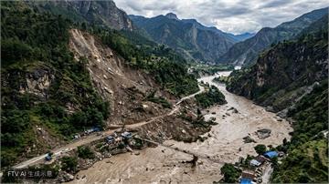 尼泊爾與中國邊界洪災近800死逾3千人失蹤