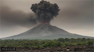 印尼杜科諾火山噴發釀3死！星國登山客闖禁區遭埋　搜救人員尋獲遺體