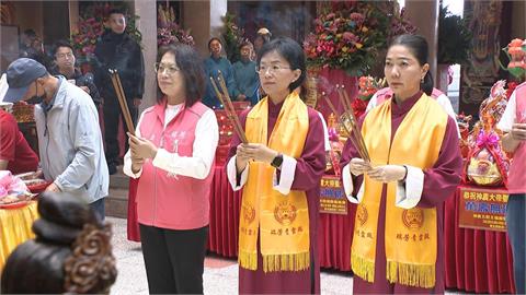 李四川稱"當初堅持才有淡江大橋" 網友批:硬蹭割稻尾
