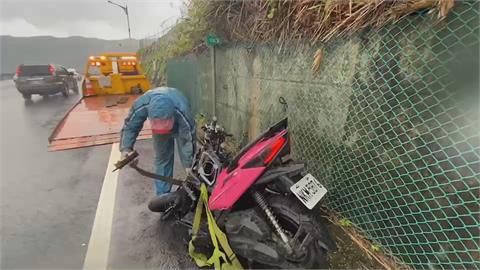 過彎跨越雙黃線 騎士撞上對向貨車送醫不治