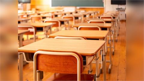 獸醫考試竟拿手機搜尋答案　高雄男緩起訴須支付6萬