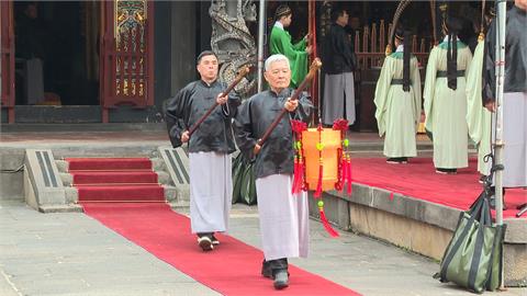 保生大帝聖誕三獻禮祭典! 保安宮動員200人參與