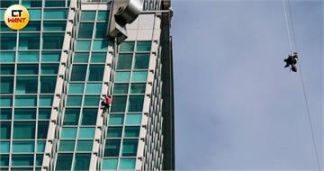 霍諾德背後「超能力攝影師」吊鋼索空拍！　她直言：撐起精彩瞬間英雄