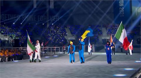 烏克蘭代表團戰火下參加冬青奧　前輩撐竿跳金牌「鳥人布卡」肯定年輕選手表現