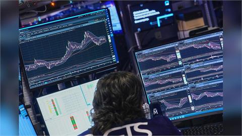 美股全面收紅！台積電強勁財報率晶片股走高　台指期盤後漲285點