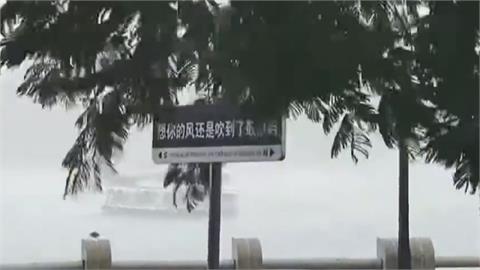 中國強風豪雨！陝西山洪爆發淹市區　廈門渡輪險遭吹翻