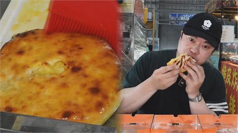 他挑戰大胃王比賽遇熱情鄉親　賽後狂塞食物就怕吃不飽