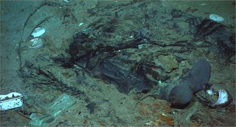 參觀「鐵達尼號殘骸」旅遊潛水器失聯　據信載有5人各界搜救中