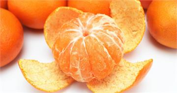 吃橘子注意了！　醫讚「白絲是重要燃脂精華」：脂質堆積降4成