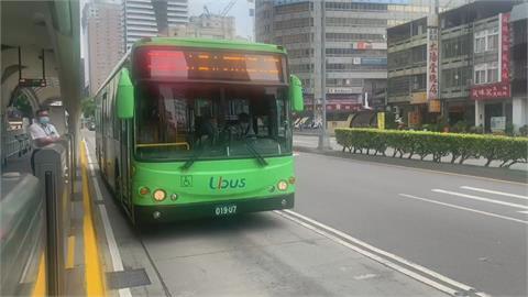 六都剩台中公車司機沒疫苗打　嘆「2個月不敢回家看孩子」