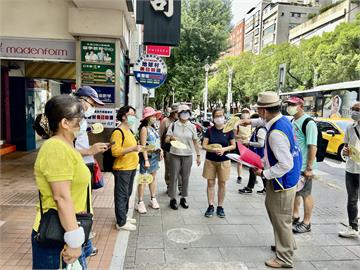 喊話導遊領隊考照「持續通用制」　台北市導遊職業工會：別一試兩制！