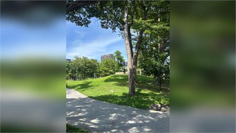 快新聞/高美館豪宅區驚傳墜樓!1男子倒臥人行道 已無呼吸心跳