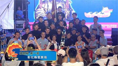 鹿港國際龍舟錦標賽173支隊伍拚戰　　冠軍賽夜間燈光五彩繽紛