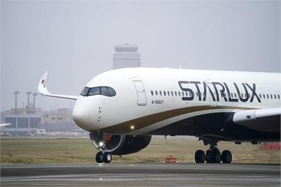 星宇張國煒駕新機A350-900抵台　北美航線增班