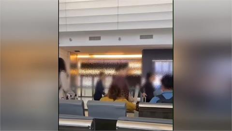 假觀光真騙財！泰女招攬「同鄉打黑工」　移民署機場活逮「多達６１人」