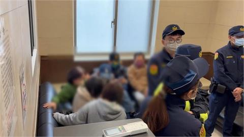 快新聞/頂大替代役男疑遭拖下車棄路中害輾斃 行車紀錄器曝3次開關門