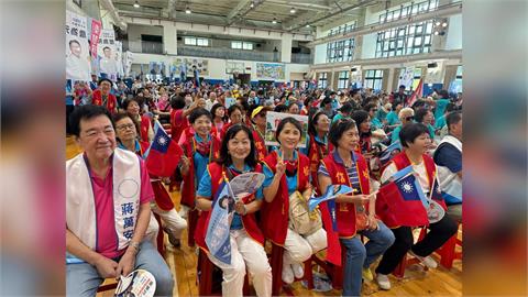 費鴻泰力挺蔣萬安　信義區後援會成立支持五位議員候選人