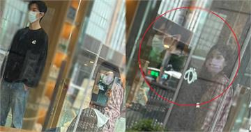 帥爸嫩媽1／唐禹哲遛娃陪上幼兒園　蘇小軒素顏格子裝如女大生