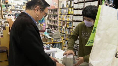 你有租過漫畫嗎？　她經營「絕不屈服的實體漫畫租書店」讓人驚嘆