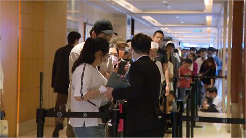 多5天國定假！服務業、醫護人力排不出　486先生：恐勞資雙輸