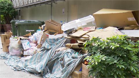 開除清潔公司垃圾嘸人清　百名住戶連署槓上女房東
