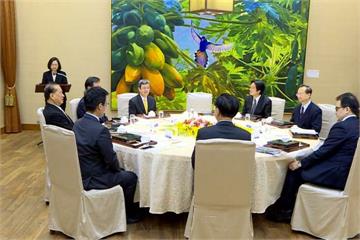 五院院長入府餐敘 總統籲相互合作尊重