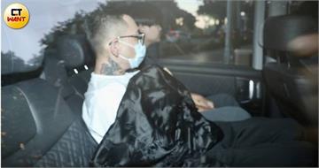 蹦闆涉組織犯罪案遭拘提　清晨70萬元交保喊話：請各位相信我