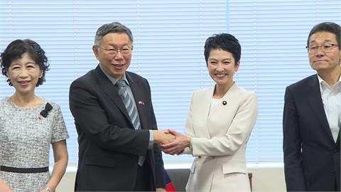 柯文哲拜會日台懇台會　蓮舫親自接待秀台語