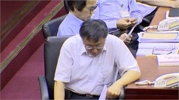 柯文哲施政報告 藍綠杯葛酸變網紅、康樂股長