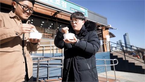 好有台味！南韓人吃大腸麵線加爆「1配料」　網讚：真的正統台式
