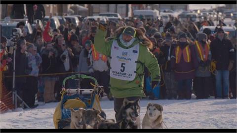 出身「艾迪塔羅德」世家　雷亭頓16度參加狗拉雪橇賽終於奪冠