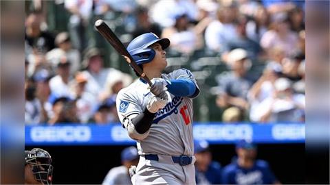 MLB(影)／大谷雙響砲追平隊史紀錄！48轟出爐  柯蕭好投道奇止5連敗