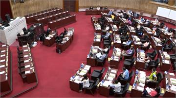 高雄議會綠營提案失敗！黨團質詢仍維持10分鐘