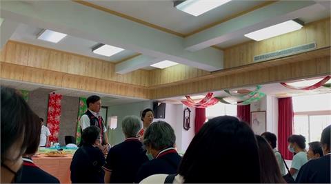 罷免添柴火？徐榛蔚挺夫宣講　脫口喊「兩岸都是一家人」