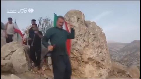 美軍遭擊落飛行員1人傳獲救 川普最新貼文證實「找到了」