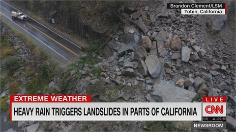 美西炸彈氣旋引爆土石流　巨石.大樹擋公路