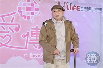 去年二度中風戒50年菸癮　凌峰難得現身近況曝光